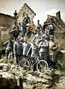 LES SOUS OFFICIERS DU 370EME AYANT SUBI L\'ATTAQUE DU 8 JUILLET AU CHEMIN DES DAMESBICYCLETTE / Cuville, Fernand