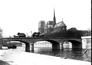 Paris 04 : Cathdrale Notre-Dame;Pont de l\'Archevch / Clrambault